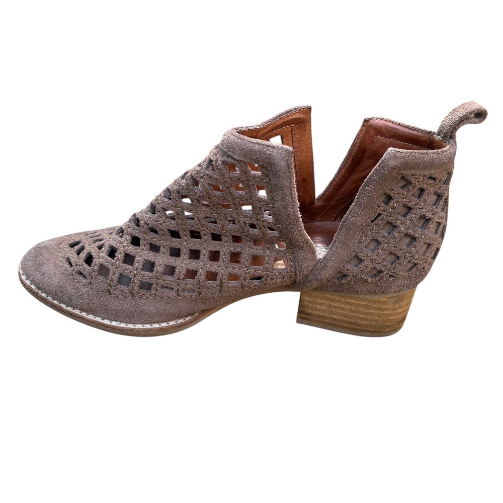 Jeffrey Campbell Womens 7 Cienega Ankle Bootie Taupe Suede Lattice Boho Festival - Picture 3 of 9